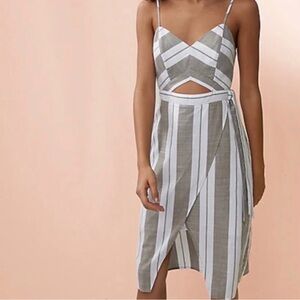 Express Linen Cotton Dress Side Tie & Cut Out Detail (US 2) Khaki Green/White